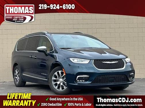 2023 Chrysler Pacifica Hybrid Pinnacle