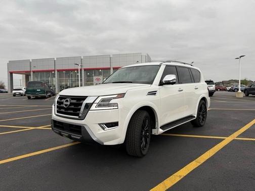 2023 Nissan Armada Platinum