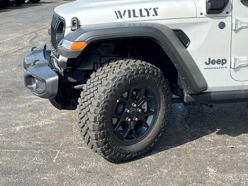 Bright White Clearcoat 2025 Jeep Wrangler 4xe Sport