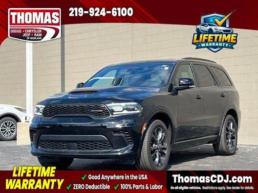 DB Black Crystal Clearcoat 2024 Dodge Durango GT