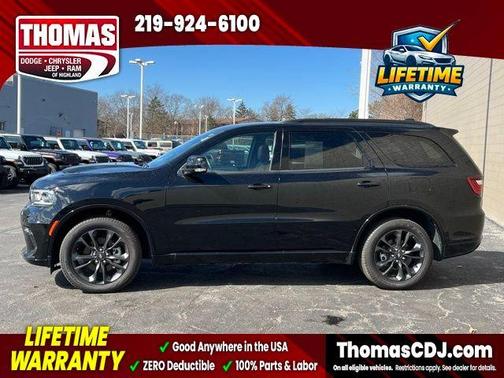 DB Black Crystal Clearcoat 2024 Dodge Durango GT