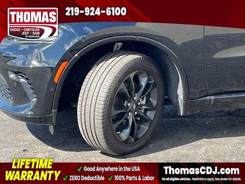DB Black Crystal Clearcoat 2024 Dodge Durango GT