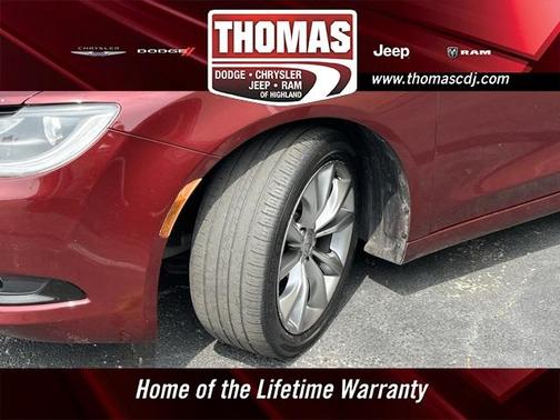 2016 Chrysler 200 S