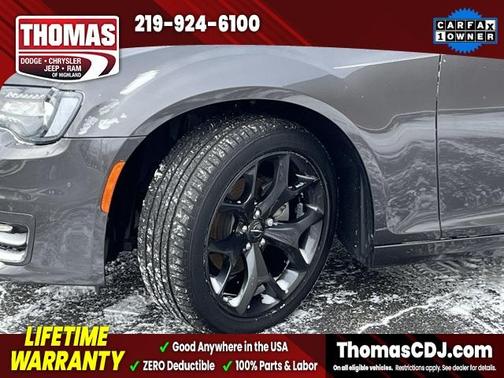 2023 Chrysler 300 Touring L