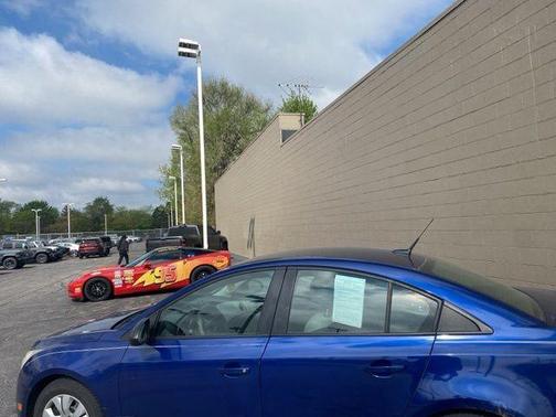 Blue Topaz Metallic 2013 Chevrolet Cruze LS