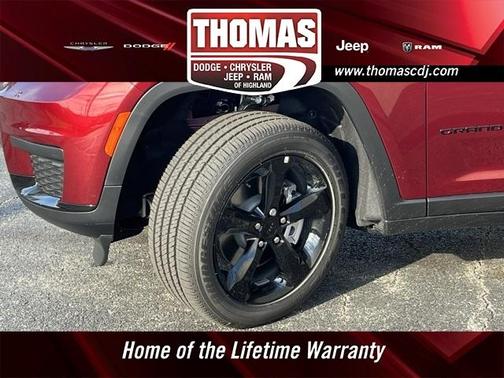 2025 Jeep Grand Cherokee L Laredo