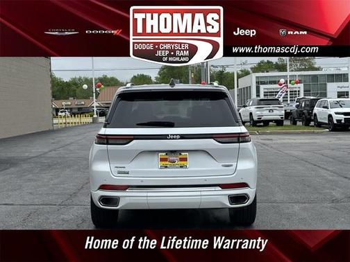 2023 Jeep Grand Cherokee Summit