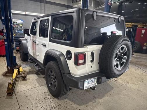 2023 Jeep Wrangler Sport