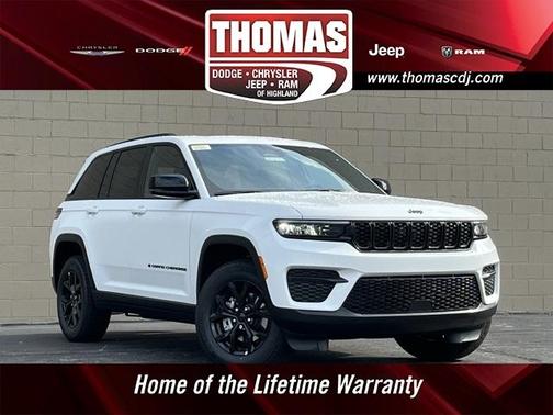 2025 Jeep Grand Cherokee Laredo