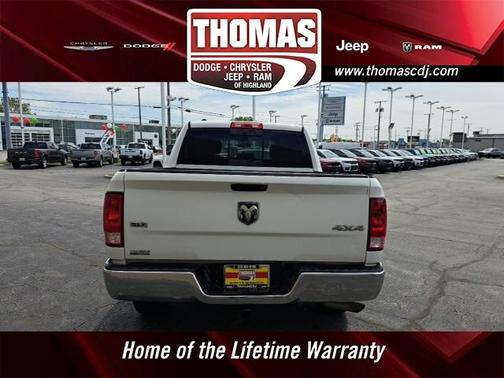 2017 RAM 1500 SLT