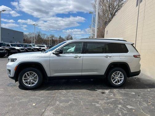 2026 Jeep Grand Cherokee L Laredo