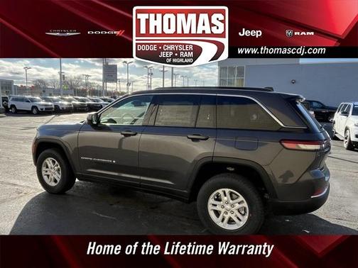 2025 Jeep Grand Cherokee Laredo
