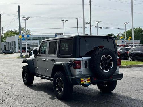 Silver Zynith Clearcoat 2024 Jeep Wrangler 4xe Rubicon