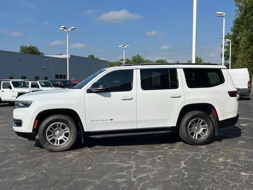 Bright White Clearcoat 2023 Jeep Wagoneer Base