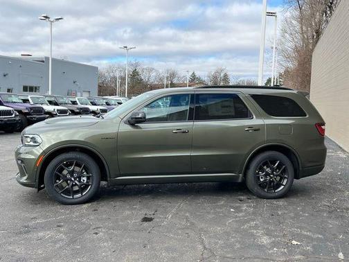Green 2026 Dodge Durango GT HEMI V8
