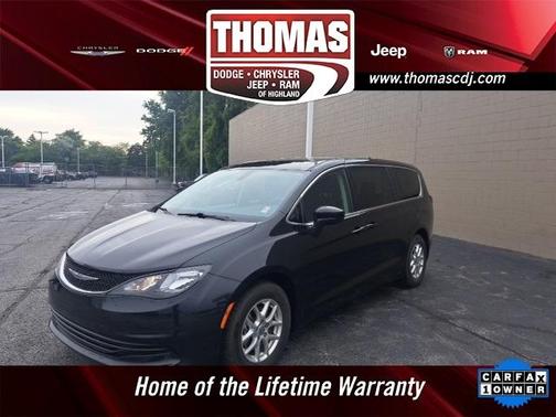 2017 Chrysler Pacifica LX