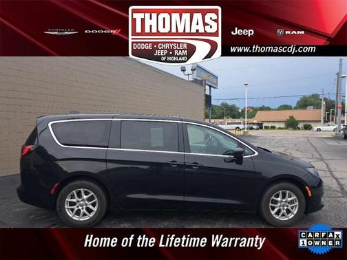 2017 Chrysler Pacifica LX