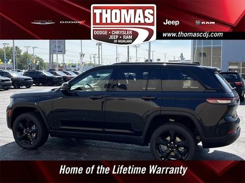 2025 Jeep Grand Cherokee Laredo