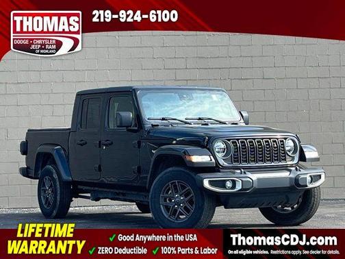 Black Clearcoat 2024 Jeep Gladiator Sport