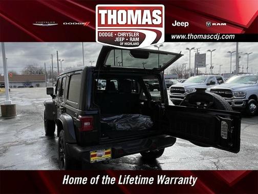 2025 Jeep Wrangler 4xe Sahara