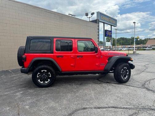 Firecracker Red Clearcoat 2025 Jeep Wrangler 4xe Rubicon