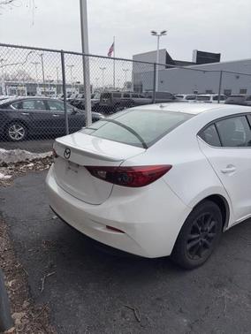 2015 Mazda Mazda3 i Grand Touring