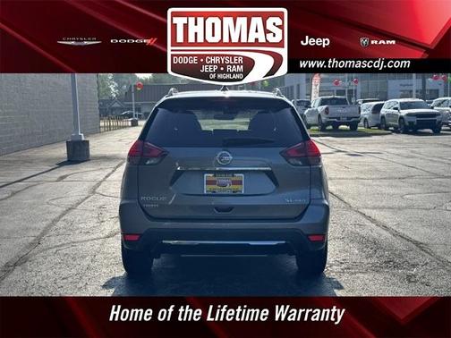 2017 Nissan Rogue SL