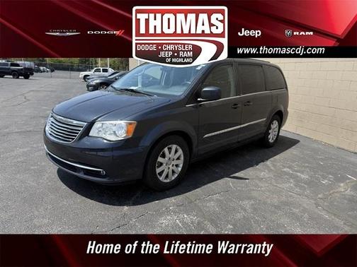 2014 Chrysler Town & Country Touring