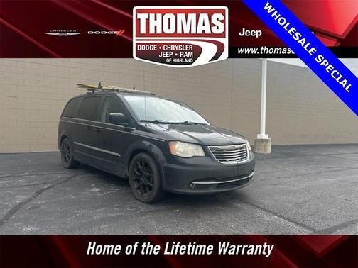 2011 Chrysler Town & Country Touring