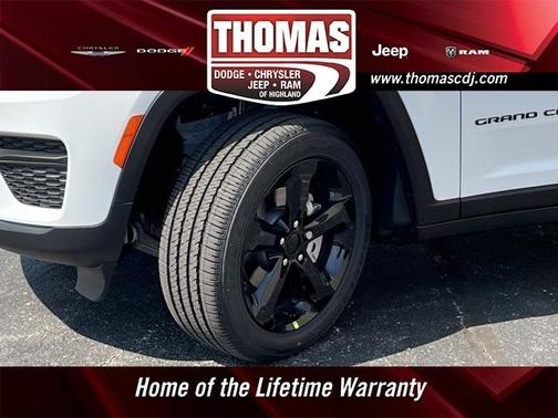2025 Jeep Grand Cherokee Laredo