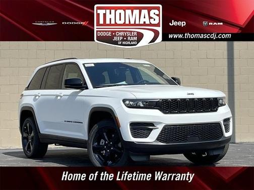 2025 Jeep Grand Cherokee Laredo