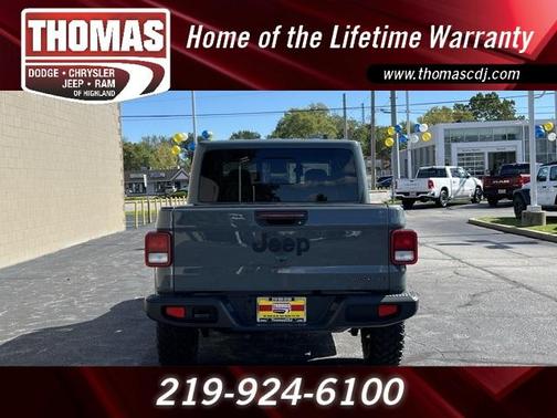 2025 Jeep Gladiator Sport