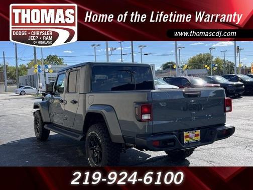 2025 Jeep Gladiator Sport