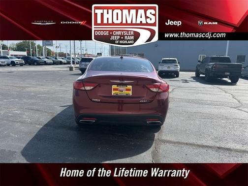2015 Chrysler 200 S