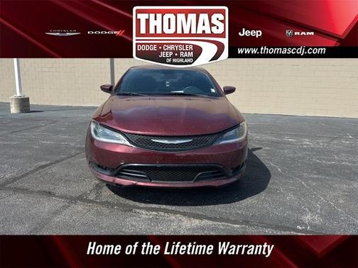 2015 Chrysler 200 S