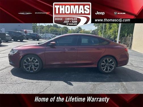 2015 Chrysler 200 S