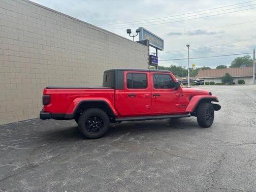 Firecracker Red Clearcoat 2021 Jeep Gladiator Sport