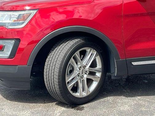 Ruby Red Metallic 2017 Ford Explorer Limited