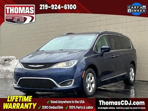 2017 Chrysler Pacifica Touring-L Plus