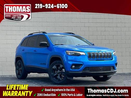 Hydro Blue Pearlcoat 2023 Jeep Cherokee Altitude Lux