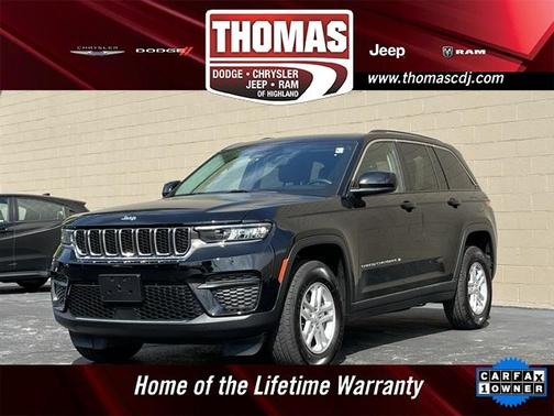 2022 Jeep Grand Cherokee Laredo