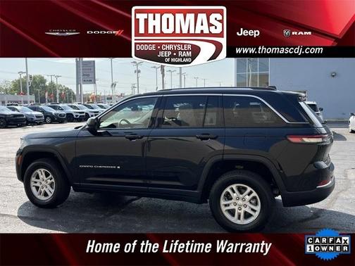 2022 Jeep Grand Cherokee Laredo