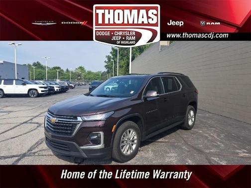 2022 Chevrolet Traverse LT Cloth