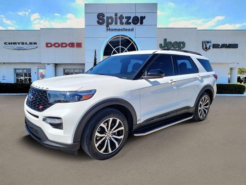 2022 Ford Explorer ST