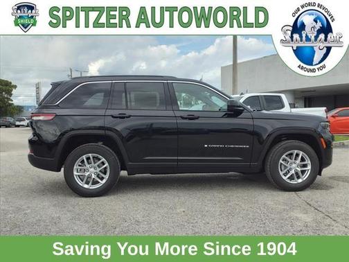 2025 Jeep Grand Cherokee Laredo
