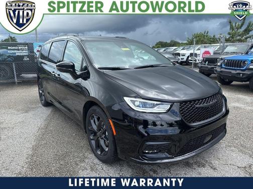 2026 Chrysler Pacifica Limited