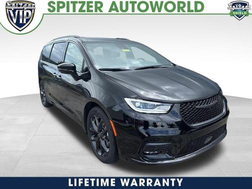 2026 Chrysler Pacifica Limited