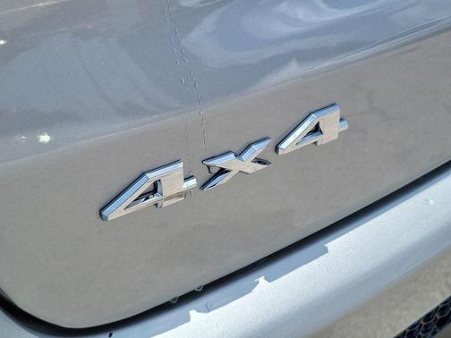 Silver Zynith 2026 Jeep Compass Limited