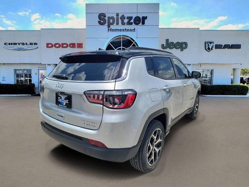 Silver Zynith 2026 Jeep Compass Limited