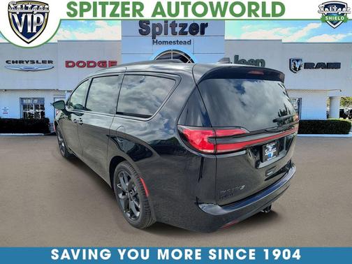 2026 Chrysler Pacifica Limited